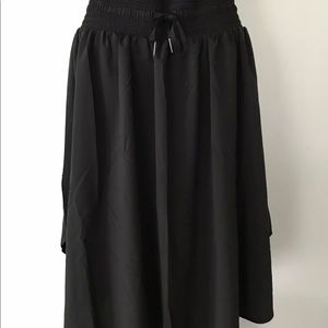 Lululemon ‘The Everyday’ Skirt - black